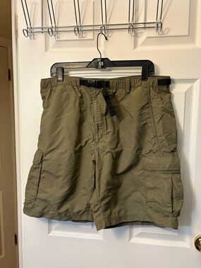 REI Olive Green Men's Cargo Shorts with Integrated Belt